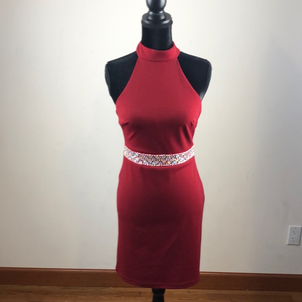 Rebecca B. Size 2 wine color halter dress with zip and button back closure